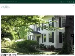 Sites similar to hallauerhousebnb.com