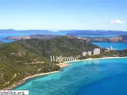 Sites similar to hamiltonislandluxuryhomes.com.au