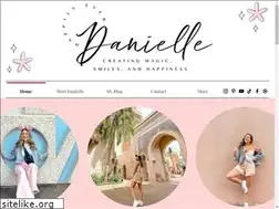 Sites similar to happilyeverdanielle.com