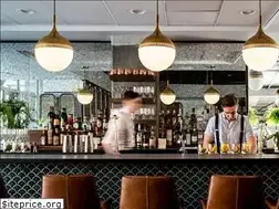 Sites similar to hawthorneandwood.com
