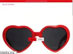 Sites similar to heartglassess.com