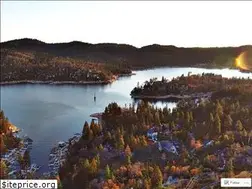 Sites similar to homeisatthelake.com