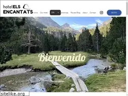 Sites similar to hotelencantats.com