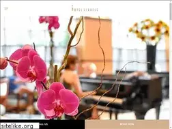 Sites similar to hotelgiraffe.com