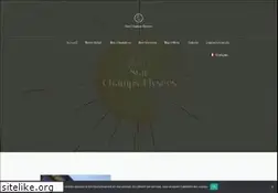 Sites similar to hotelstarchampselysees.com