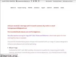 Sites similar to hotyoganaperville.com