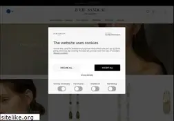 Sites similar to juliesandlau.com