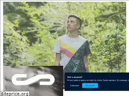 Sites similar to kerryandrew.net