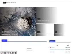 Sites similar to koreareview.co.nz