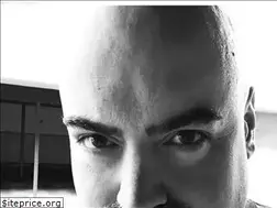 Sites similar to kylehebert.com