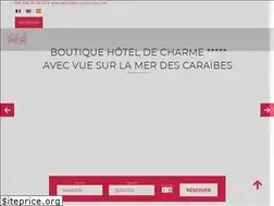 Sites similar to la-suite-villa.com