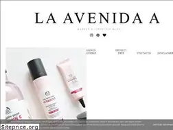 Sites similar to laavenidaa.blogspot.com