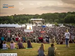 Sites similar to lakefrontmusicfest.com
