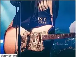 Sites similar to lastdinosaurs.com
