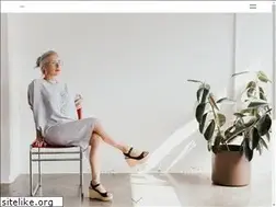 Sites similar to lauraveirs.com