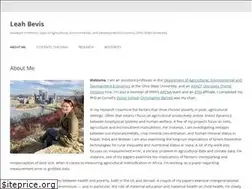 Sites similar to leahbevis.com