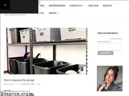 Sites similar to lipstickandlaundryblog.com