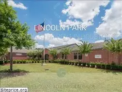 Sites similar to liveatlincolnpark.com