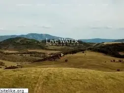 Sites similar to livewaterproperties.com