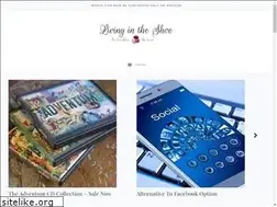 Sites similar to livingintheshoe.com