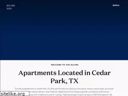 Sites similar to livingtheallure.com