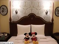 Sites similar to looking-for-hotels.com