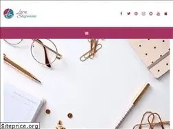 Sites similar to lorashipman.com