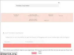 Sites similar to loveandpaperflowers.com