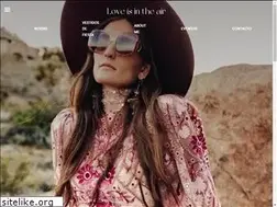 Sites similar to loveisintheair.es