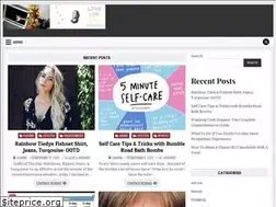 Sites similar to lovelifelaughmotherhood.com