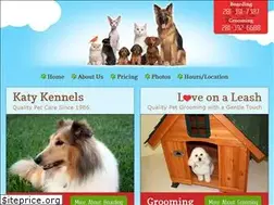 Sites similar to loveonaleash.net