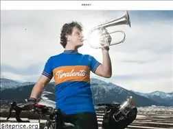 Sites similar to lucaaquino.com