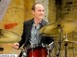 Sites similar to lucasgillan.com