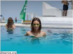 Sites similar to mandalabeach.com