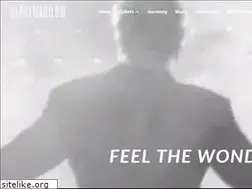 Sites similar to manilow.com
