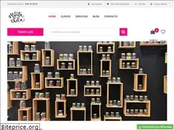 Sites similar to martuchela.com