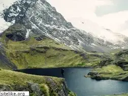 Sites similar to maryhoftiezer.com