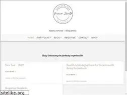 Sites similar to monicazorrilla.com