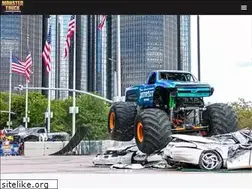 Sites similar to monstertruckthrowdown.com