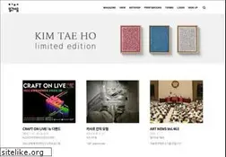 Sites similar to monthlyart.com