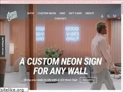 Sites similar to neonparty.shop