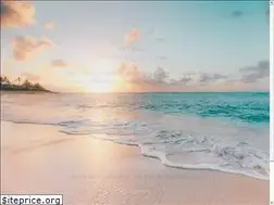 Sites similar to nextholiday.co.uk