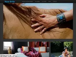 Sites similar to nicoledevito.com