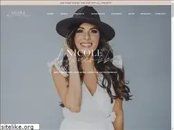 Sites similar to nicoledigi.com