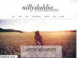Sites similar to nillydahlia.com