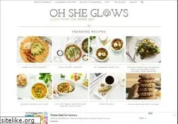 Sites similar to ohsheglows.com
