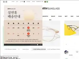 Sites similar to omysunglass.com