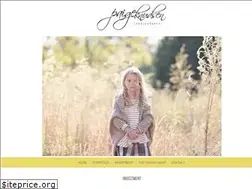 Sites similar to paigeknudsen.com