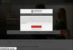 Sites similar to parkplaza.com