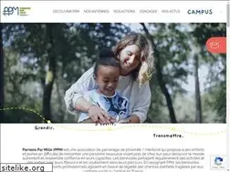 Sites similar to parrainsparmille.org